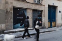 OOH Paris Avertising Nike Snipes x Surface media