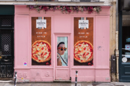Affichage pub vitrine Paris Premium wallscapes Crosta Mollica campaign